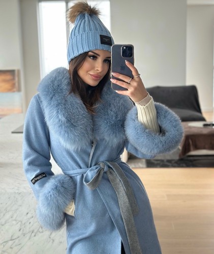 Woman real fox fur - real, alpaca