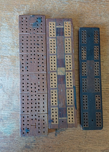 Vintage wooden cribbage - wooden,