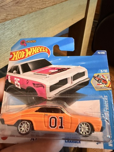 Hot wheels dukes hazzard - dukes, of