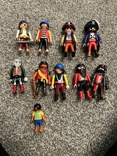 Bundle of Playmobil Figures Pirates Soldiers Wizards AliensJob Lot