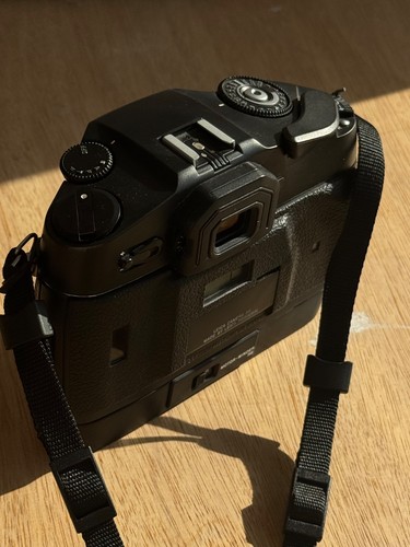 Leica black slr camera - leica,