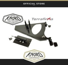 LAND ROVER DEFENDER SWING AWAY