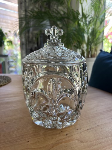 Vintage pressed glass fleur - vintage,