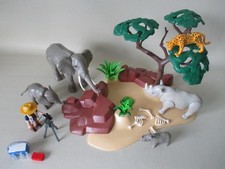 PLAYMOBIL 5275 SAFARI RESEARCHER WITH  AFRICAN  SAVANNAH ANIMALS ELEPHANTS RHINO