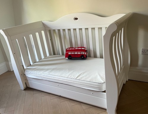Used boori sleigh - **used**, royale