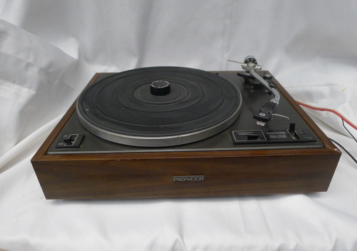 Vintage circa 1970 pioneer - circa,