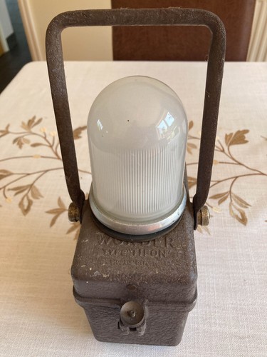 Vintage wonder type tifon - type,