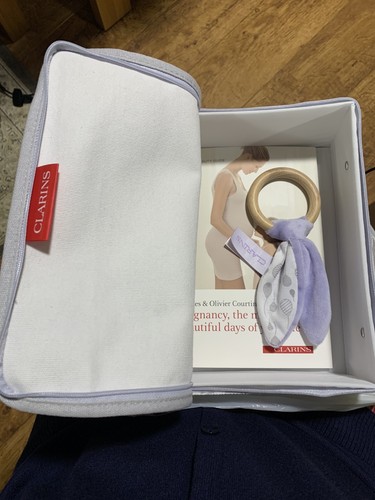 Clarins beautiful maternity - clarins,