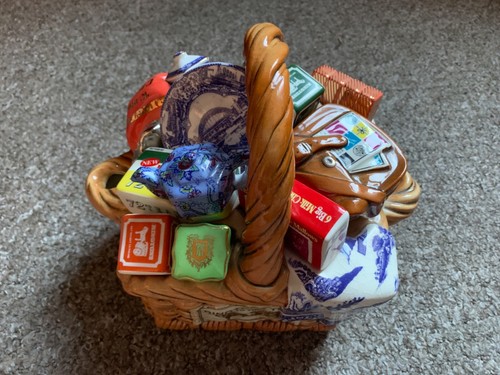 Ringtons monty basket - ringtons,