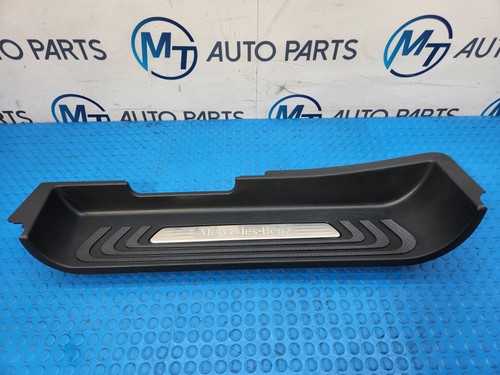 Mercedes class front - front, door