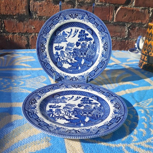 Matching pair churchill - matching,