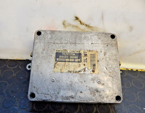 Genuine 1995 2006 toyota hiace - 1995-2006,