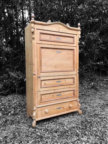 Vintage pine hall - pine,