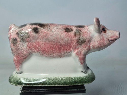 2004 rye pottery pink black - 2004,