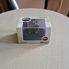 Oxford Diecast Fordson Tractor