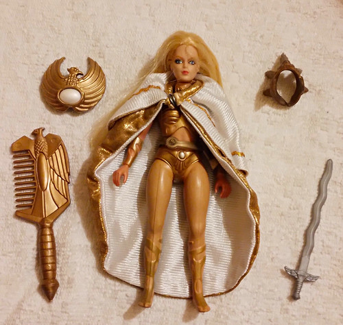 Golden girl 16cm - golden,