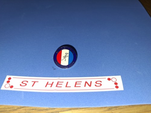 Helens rlfc pin enamel - st,