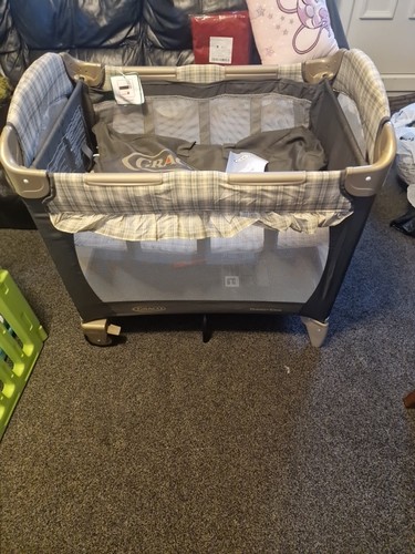 Graco petite bassinet cot - graco,