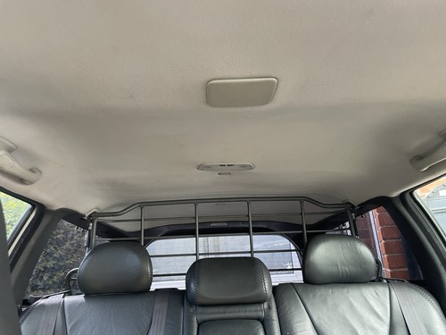 Volvo xc70 2003 dog guard - xc70,