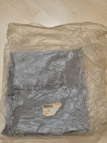 Yamaha 2 seat cover - 80,