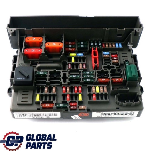 Front fuse box bmw e81 - e81, lci