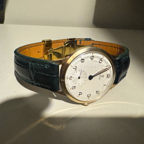 Tudor vintage 1960 - vintage, yellow