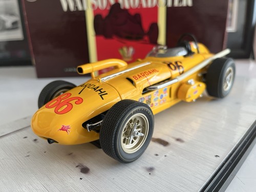 Carousel watson roadster - carousel, 1