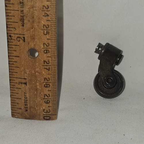 Antique small swivel - small, caster