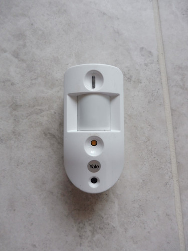 Yale smart living alarm - living,