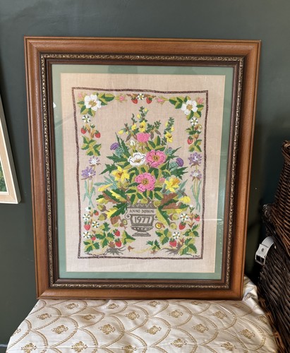 Large framed vintage - , crewel
