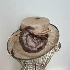 Occasion hat wedding guest