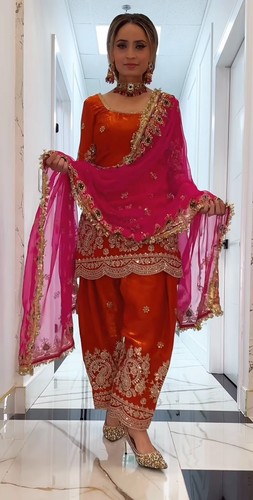 Bollywood suit pakistani - bollywood,