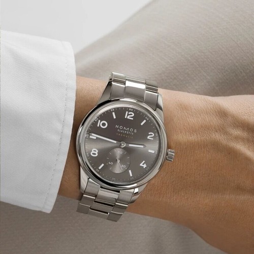 Nomos glashütte club sport - nomos,