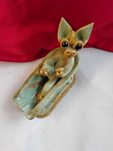 Yare designs pottery - designs, dragon