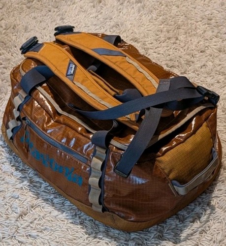 Patagonia black hole duffel - black,