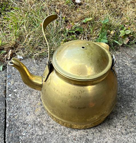 Brass kettle teapot with lid - brass,