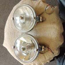 CLASSIC LUCAS PAIR OF FT/LR 10/11 FOG AND SPOT LIGHTS NOS.