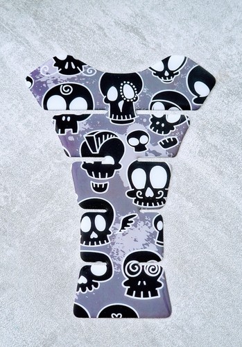 Skulls tank pad for suzuki - skulls,