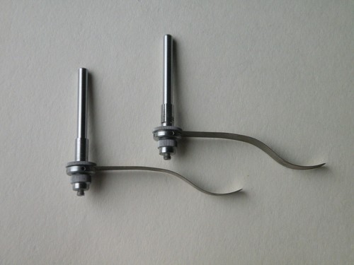 Pair stage clips - stage,