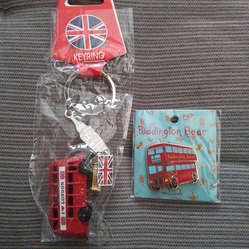 Paddington bear london bus - paddington,