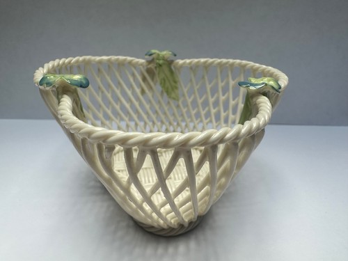 Belleek rose isle - rose, shamrock