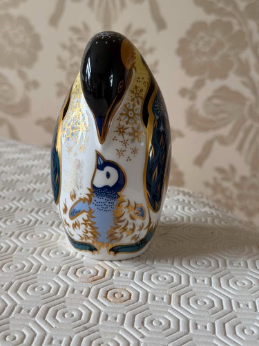 Royal crown derby - crown, and