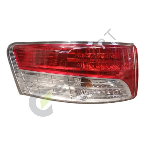 Toyota avensis t27 rear tail - avensis,