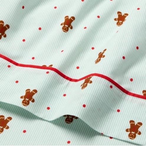 Pillowfort gingerbread dreams - pillowfort,