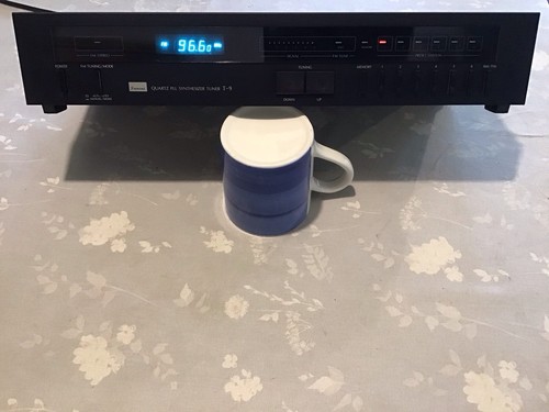 Sansui tuner spares or - t9,