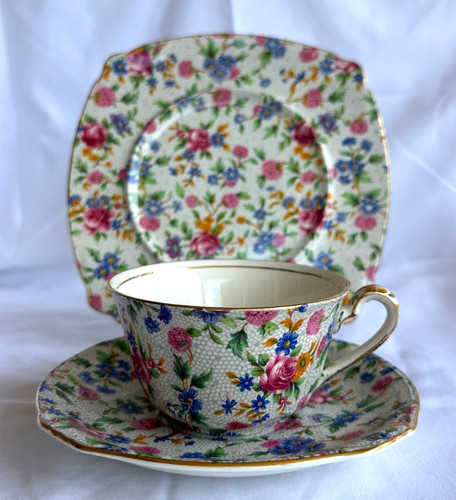 Vintage royal winton old - royal,
