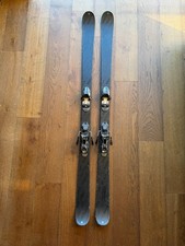 K2 twin tip skis 169cm black, great fun on piste and in the parks, used