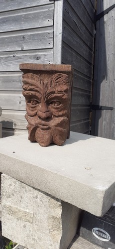 Old oak green man - green, corbel,