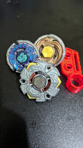 Beyblade metal job lot - beyblade,