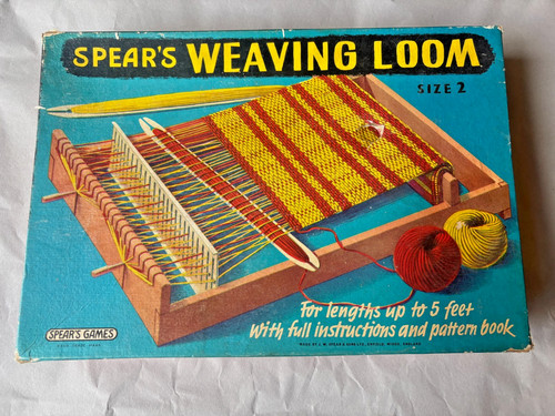 Spears weaving loom game - weaving,